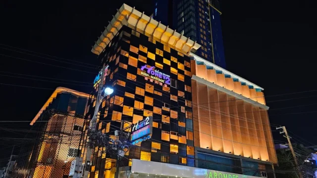 Honey 2 マッサージパーラー