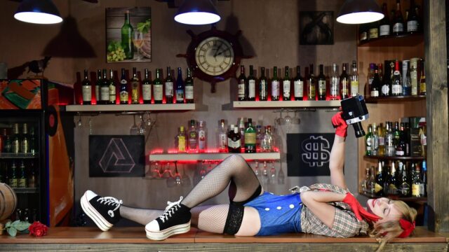 【初心者必見】ゴーゴーバーとバービアの違いって何？パタヤ夜遊びデビュー前に知っておきたい基本まとめ【2025年版】